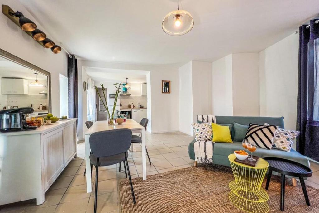 Le Gite 1 - Appartement T2 De 53M2, Ideal Pro Ou Couples, Coeur De Ville Et Proche Golfech Malause Exterior foto